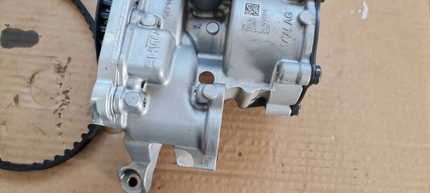 A4 B9 8W ölpumpe 2.0 TDI 04L145208AA A5 8W A6 VW AUDI