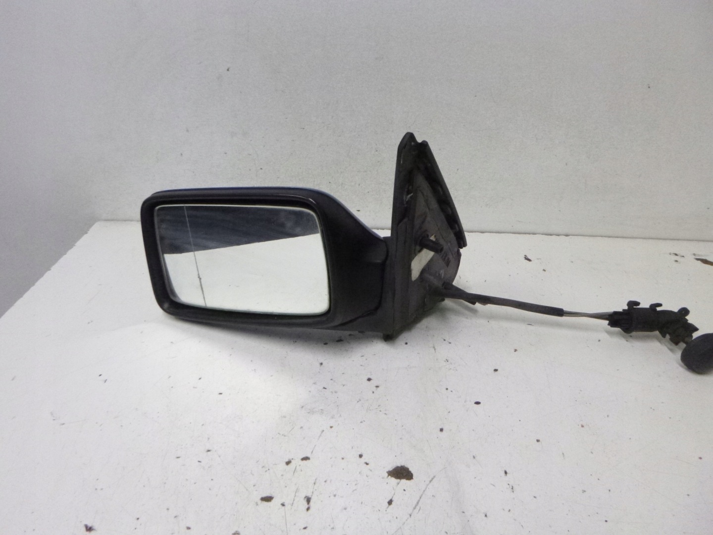 SPIEGEL LINKS VW GOLF III LK5P 95R.