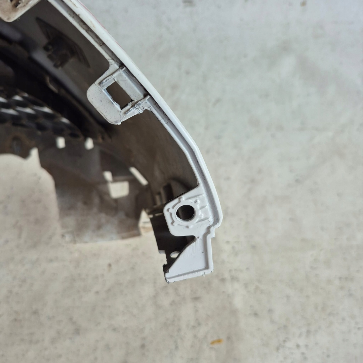 ALFA ROMEO STELVIO 16-> bumper front front washer PDC