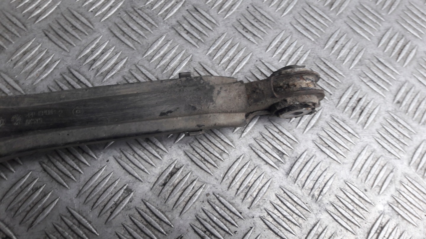 MERCEDES W204 Querlenker heck oben 2043521488