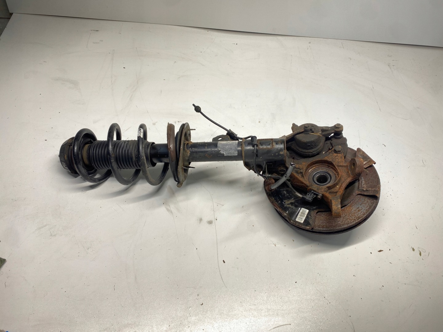 HYUNDAI IX20 McPherson left left swing 09-15