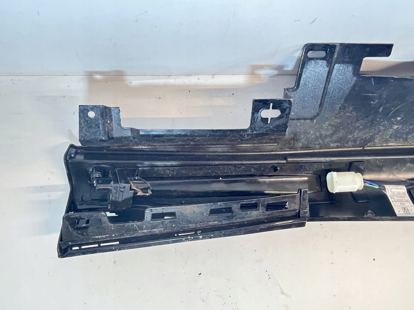 moulding threshold BMW 7 G70 8081563