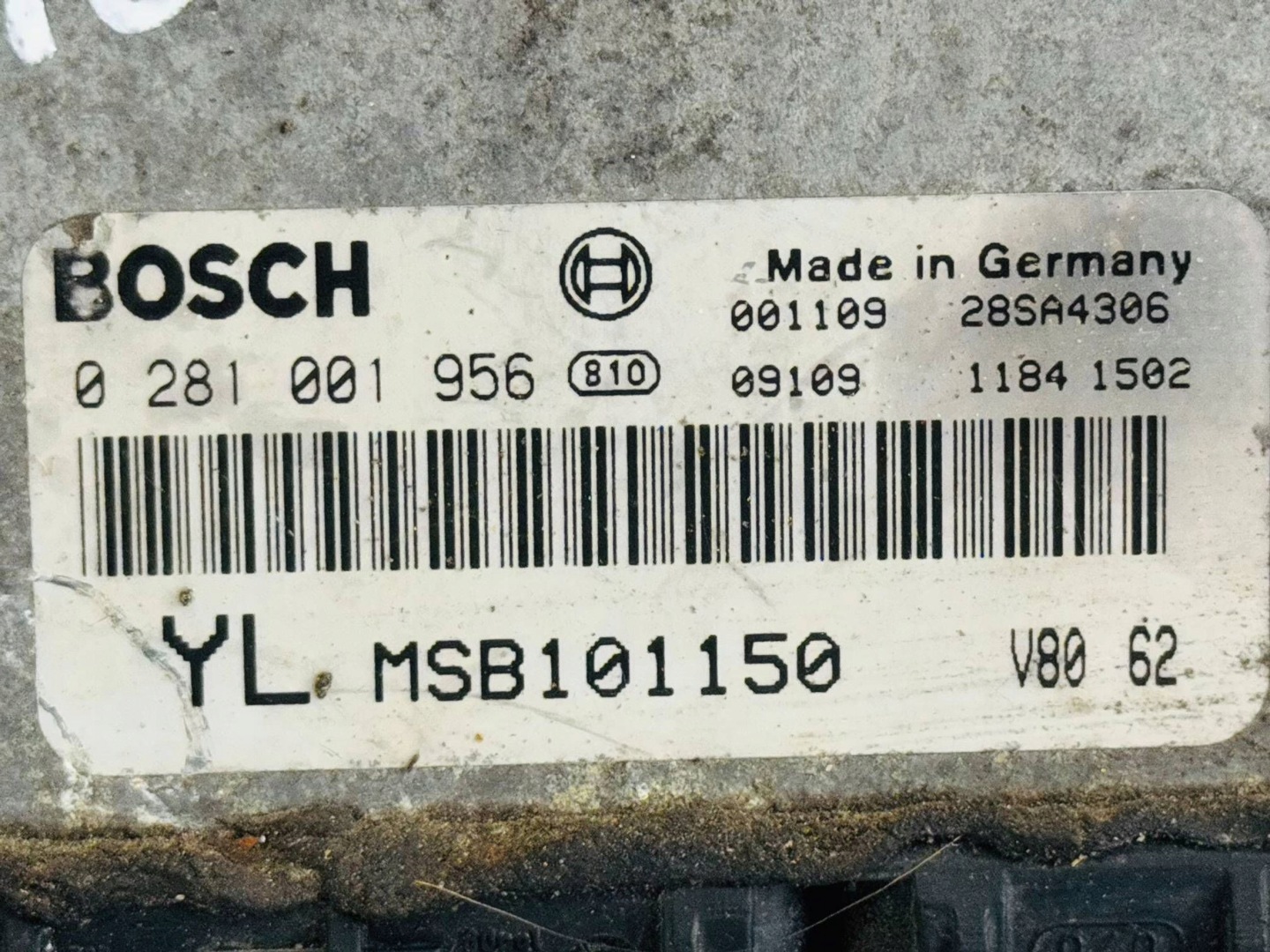control unit of the engine ROVER 45 YLMSB101150 0281001956