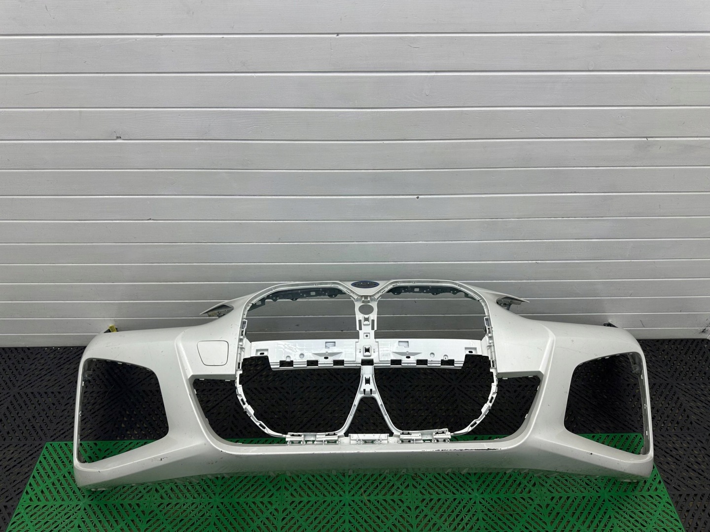 front bumper front BMW i4 G26 m pakiet 9881896