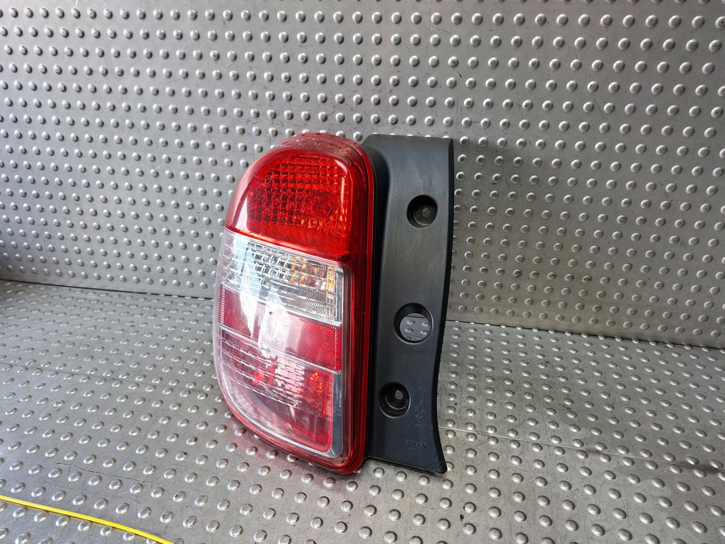 light rear part left NISSAN MICRA K13 10-13 EU