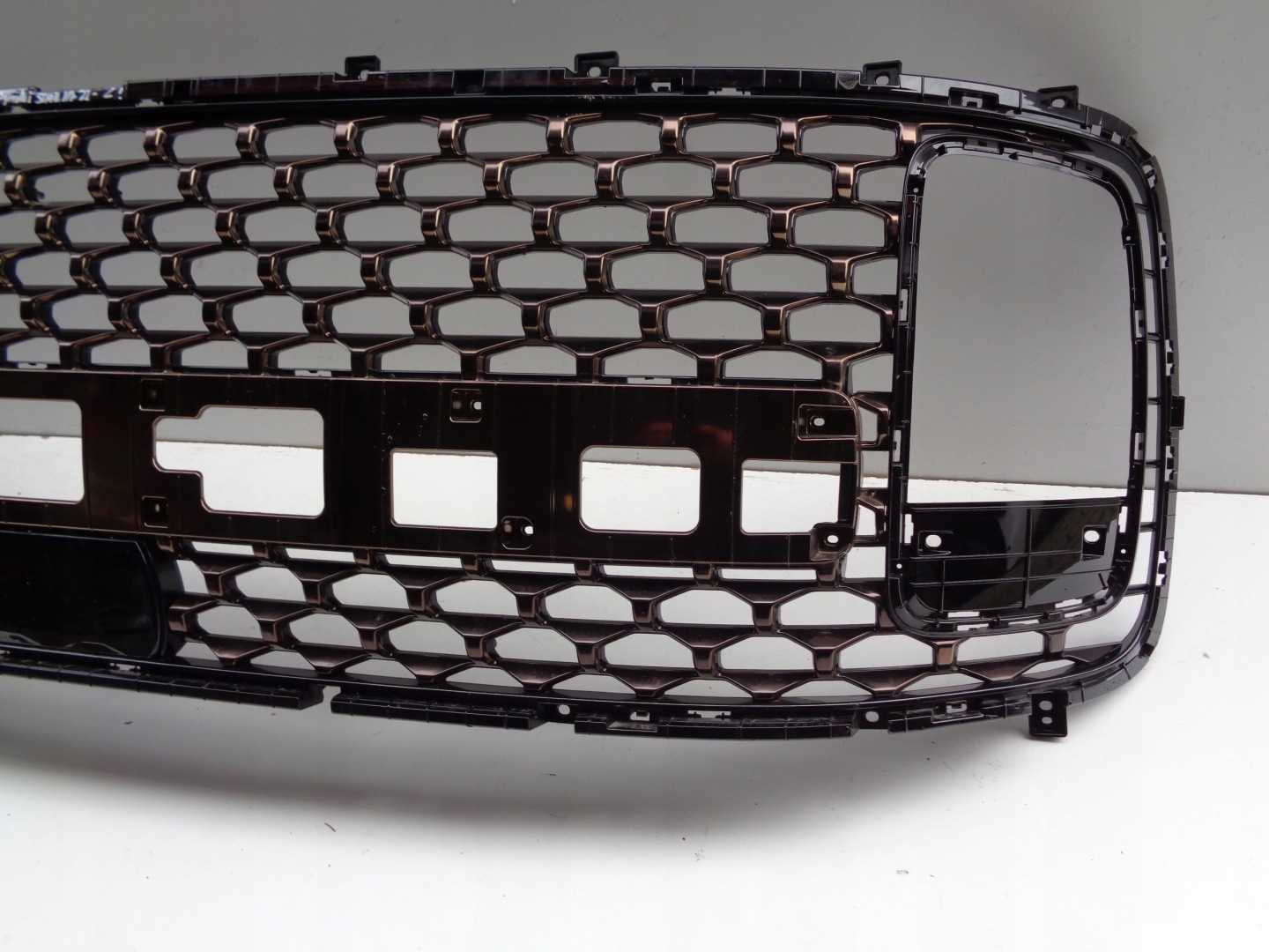 front PREKLADgrill grid HYUNDAI STARIA 23