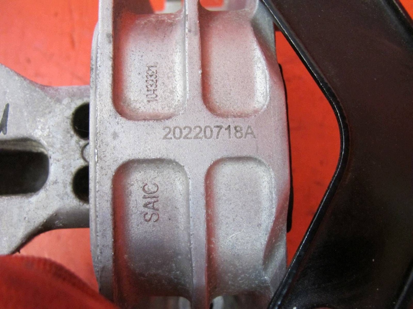 MG ZS 1 e AZS1 2017- 1.0 TGI 10E4E G10DT supporto airbag staffa Motore