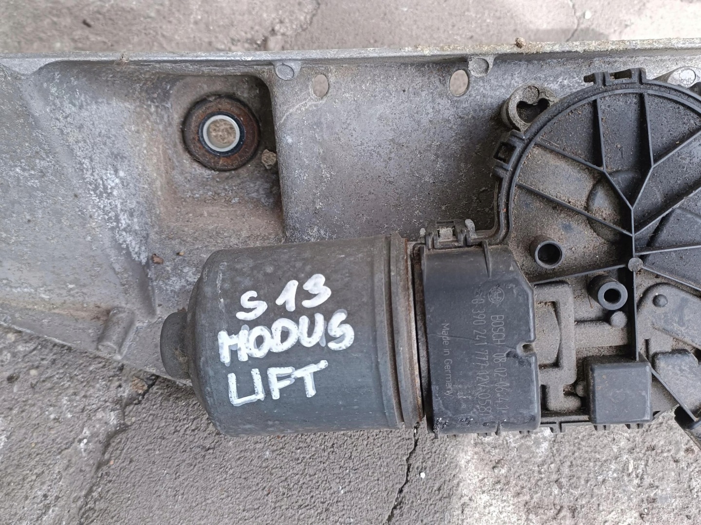 wiper mechanism front RENAULT MODUS 04-12 EU