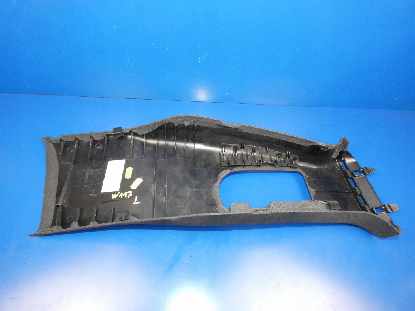 MERCEDES CLA W117 cover pillar B left central