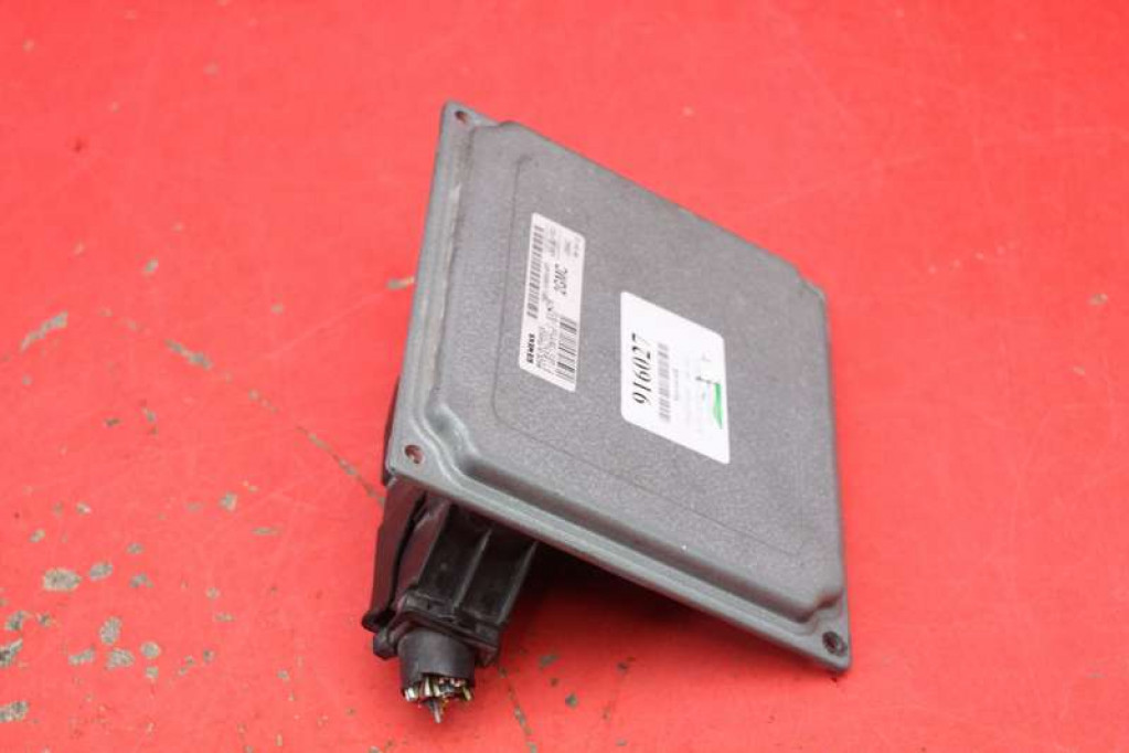 control unit computer of the engine 7M51-12A650-AFC FORD FOCUS MK2 1.6 16V 101 KM