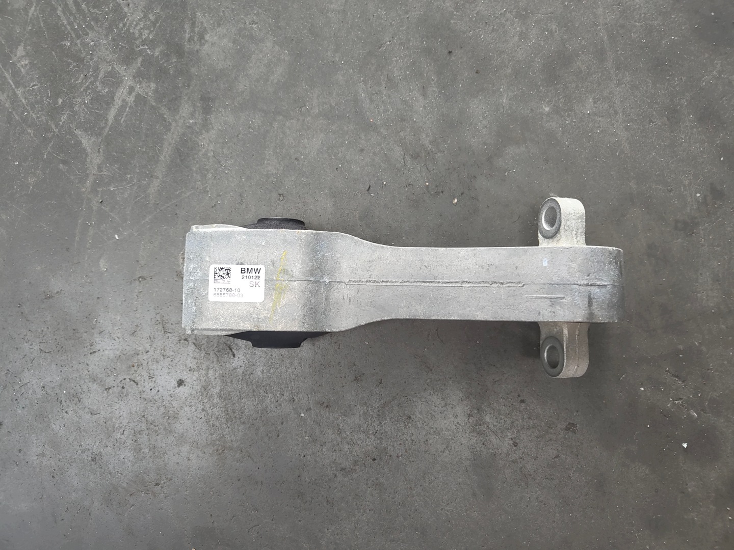 BMW MINI Stütze Motorlager 6885788