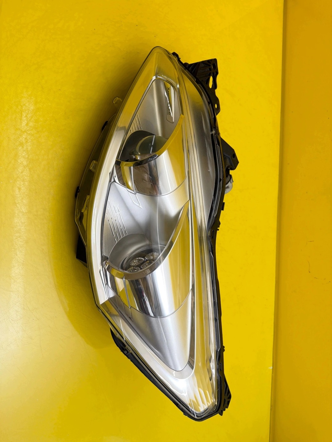 light left front Peugeot 508 2010-2014 Xenon Led 9676591480