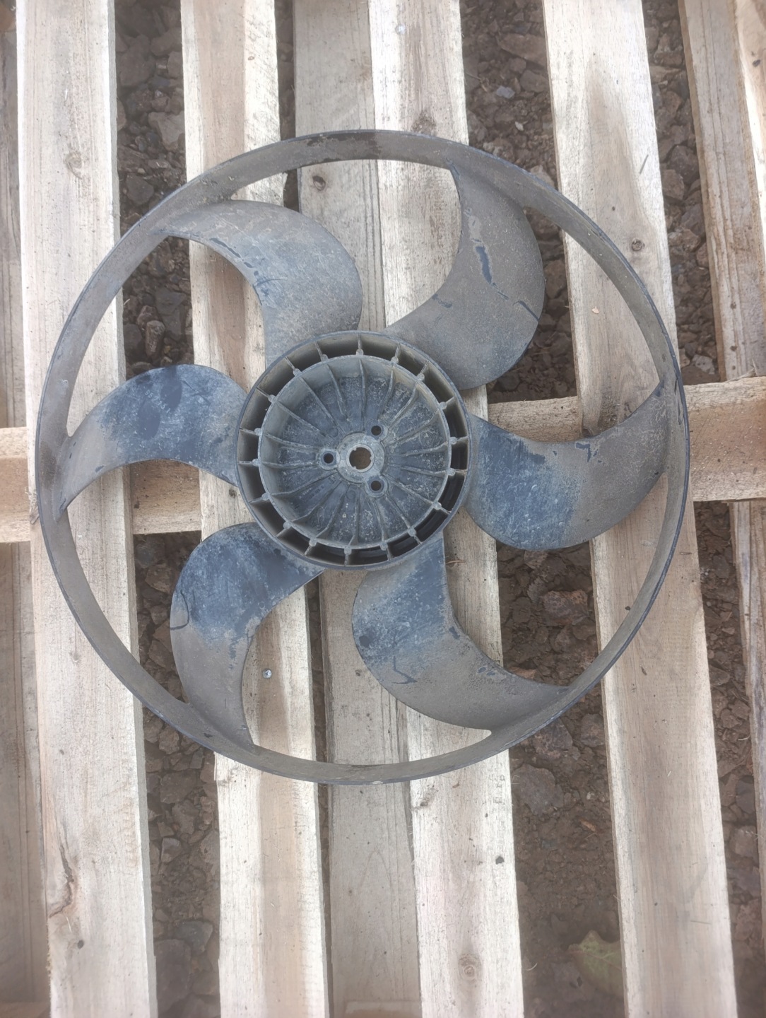 ventilátor chladiče 3136613270