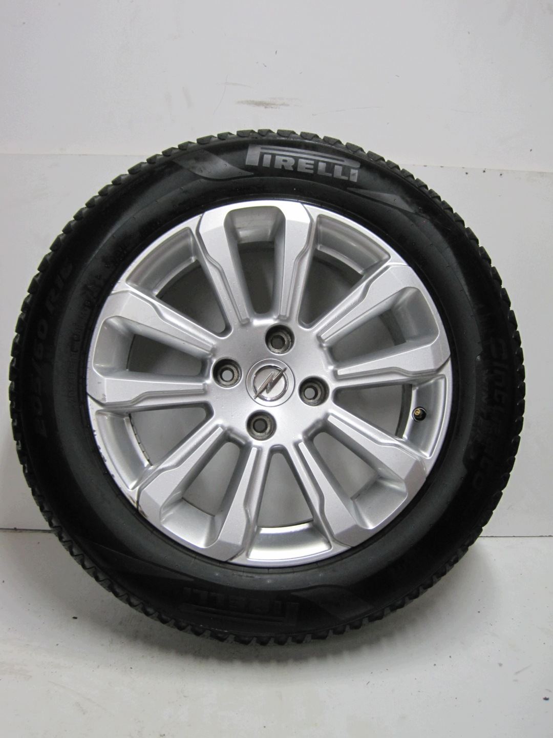 wheels discs tyres OPEL CROSSLAND R16 8MM