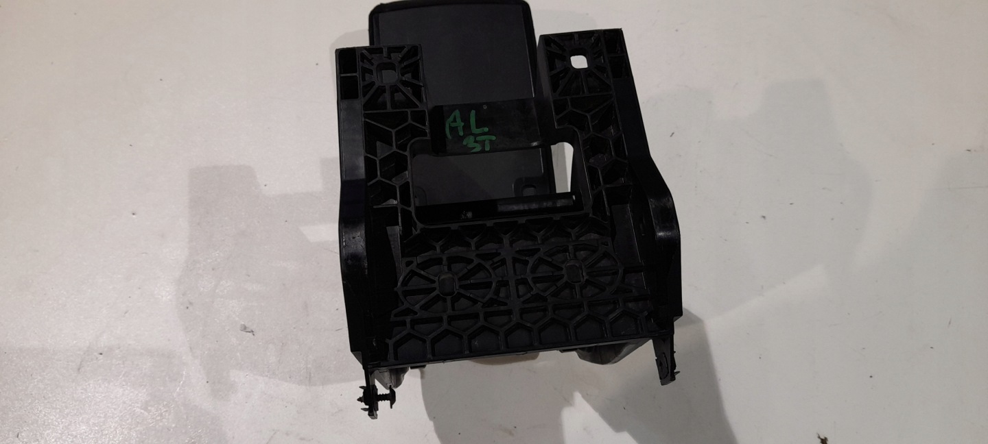 SKODA SUPERB II armrest leather 3T0864207B
