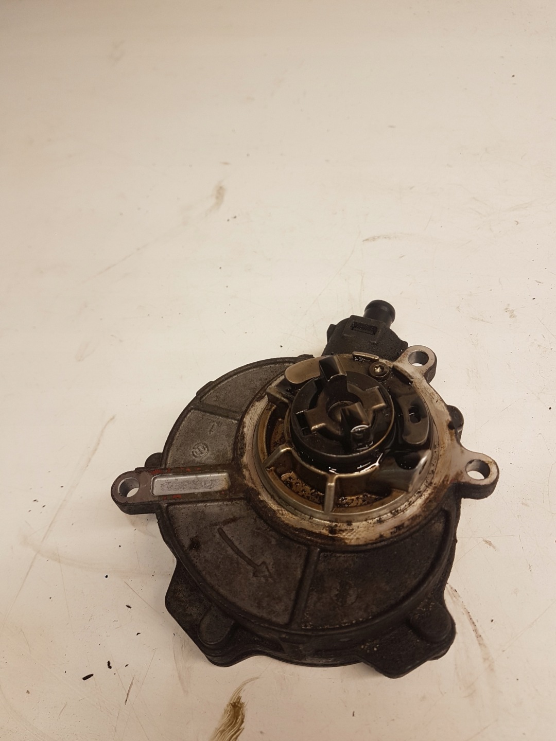 Pompa VACUM AUDI A4 A6 VW SEAT SKODA 06E145100M