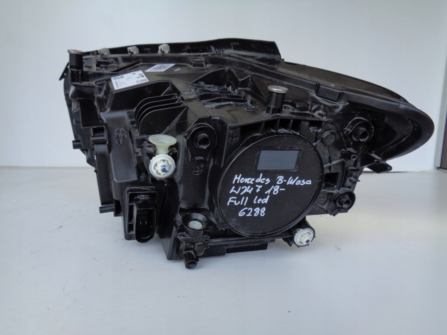 light right MERCEDES B-KLASA W247 18- FULL LED