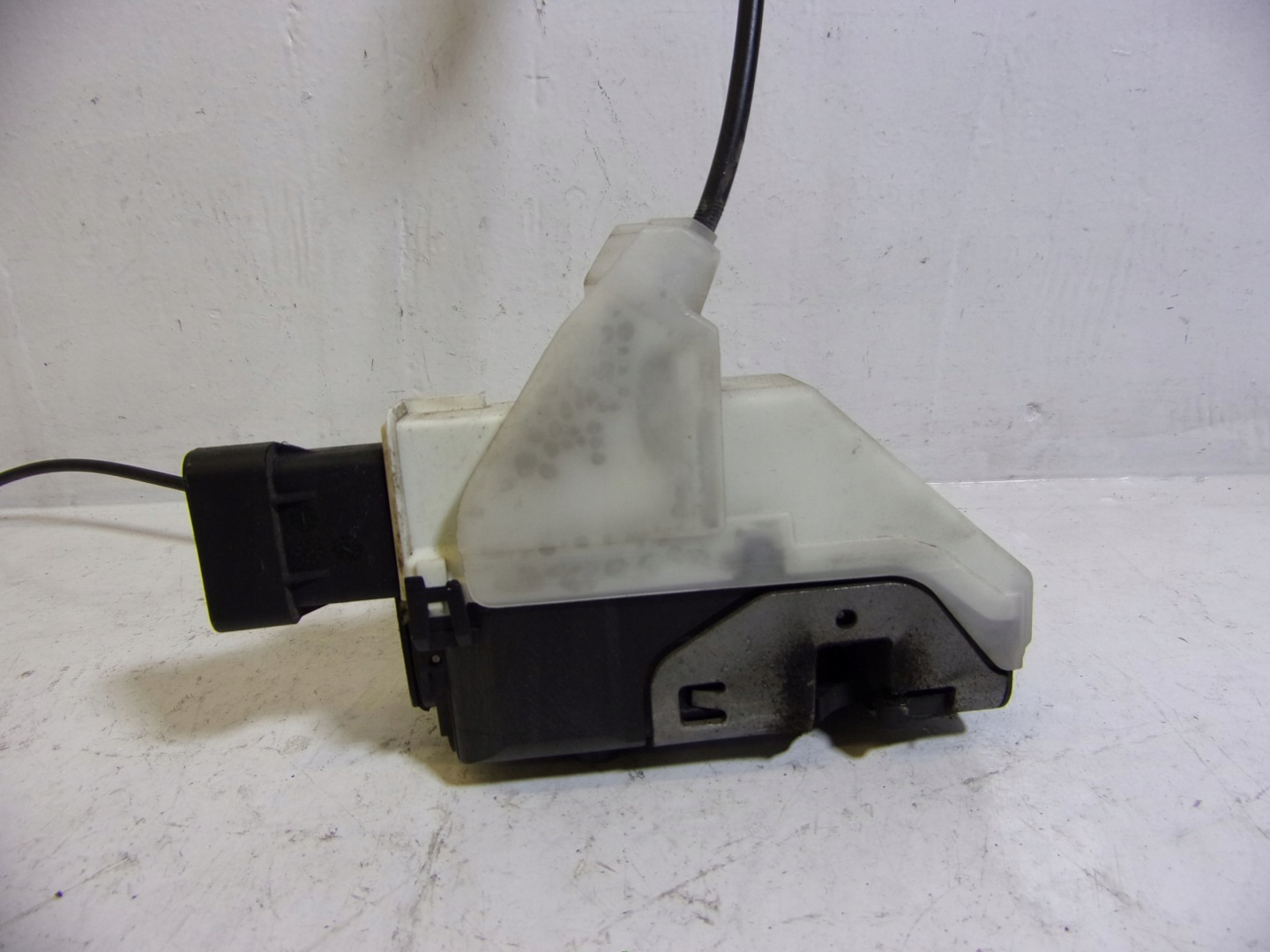 lock door CENTRALNY right front PEUGEOT 308