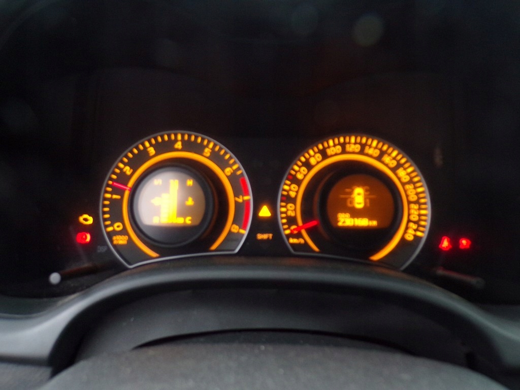 dials dials EU 8380002P52 TOYOTA COROLLA E14 1.6 VVTi 124 KM 06-10
