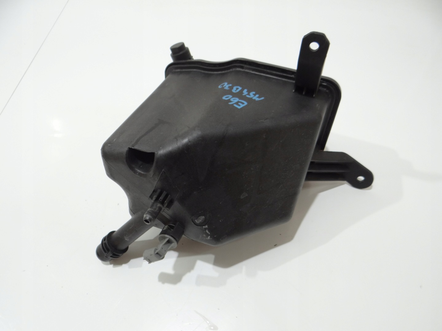 Réservoir eau BMW E60 M54B30 7082580