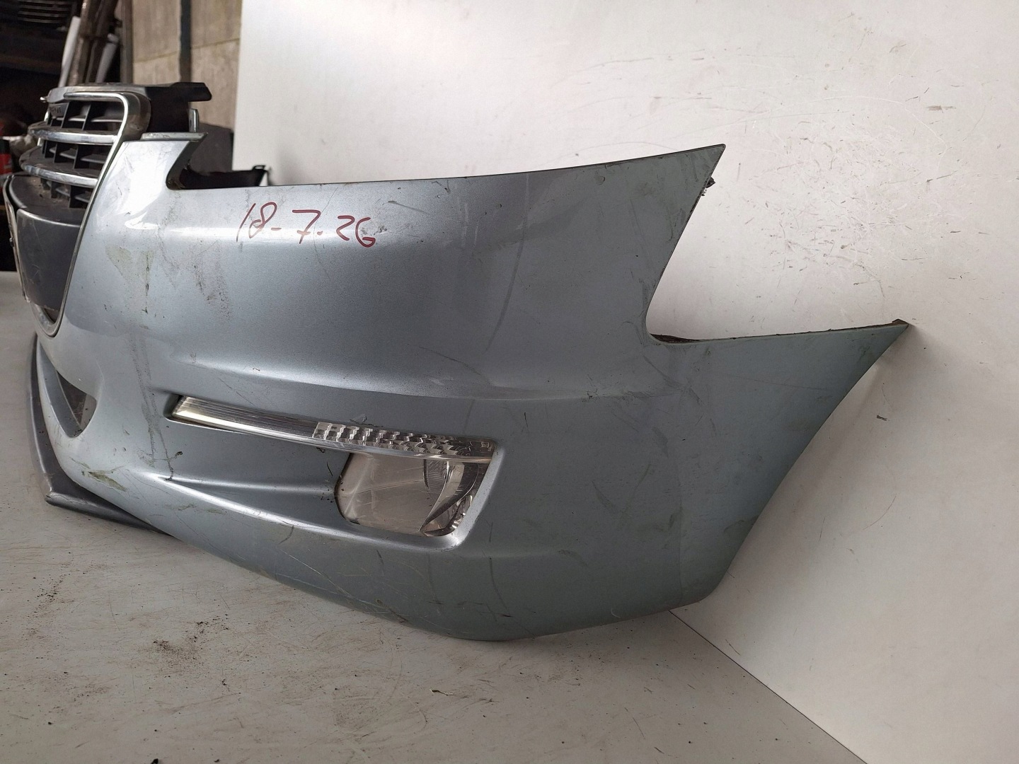 PEUGEOT 508 10-14 bumper 9686572177