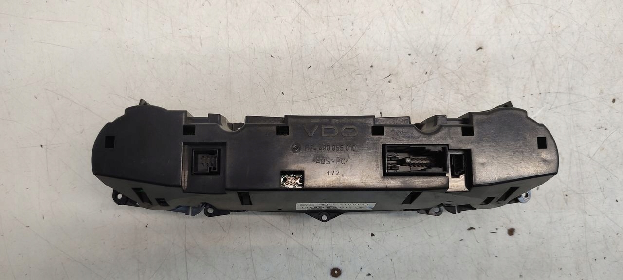 Panel Bouches buses Mercedes W219 3,5 V6