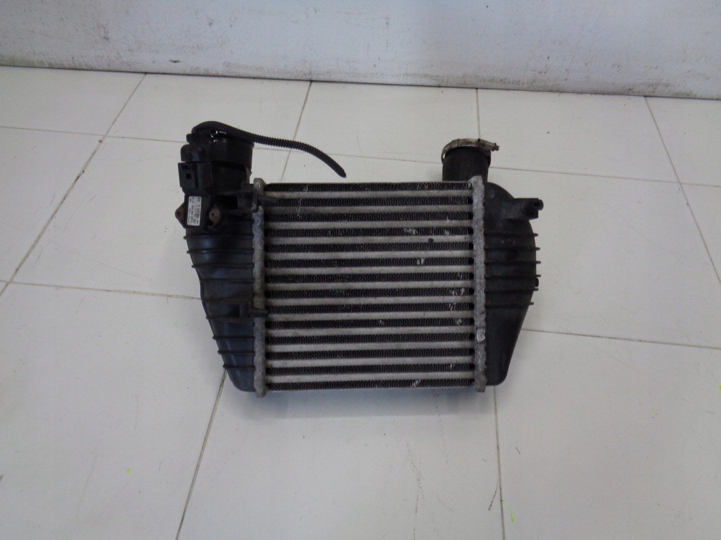 AUDI A6 C6 radiator air intercooler 2.0 TDI