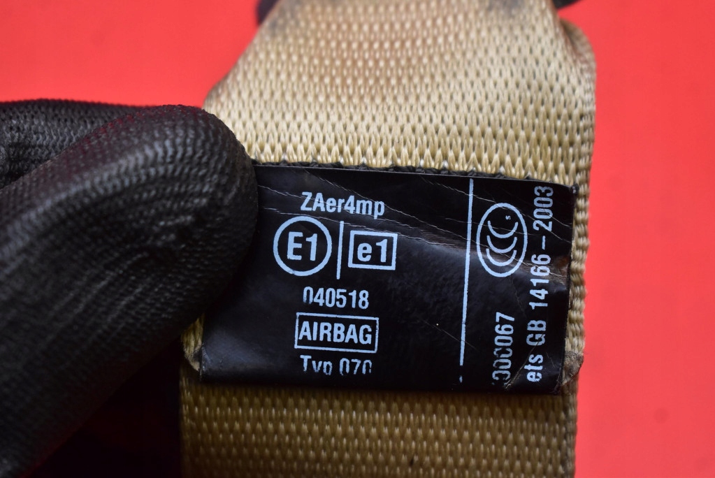 Gurten Sicherheits rechts vorne 601629600D BMW E60 E61 07-10