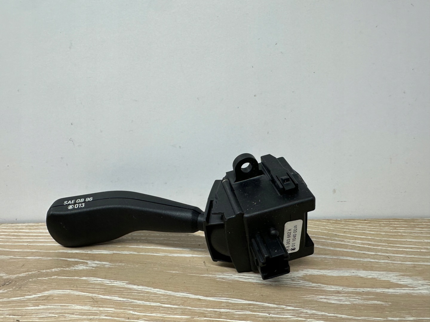 MANETKA switch of indicators BMW E46 X5 E53 E85 E86 8363662
