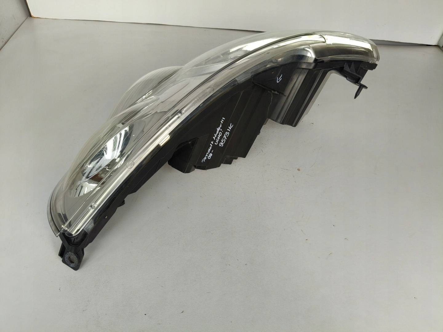 light left REFLEKTOR RENAULT MASTER III 09