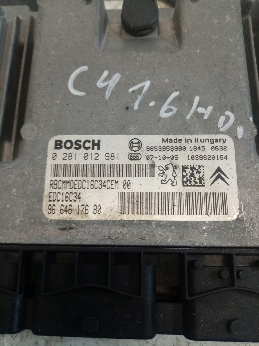 computer of the engine control unit CITROEN C4 1.6 hdi BOSCH 0281012981