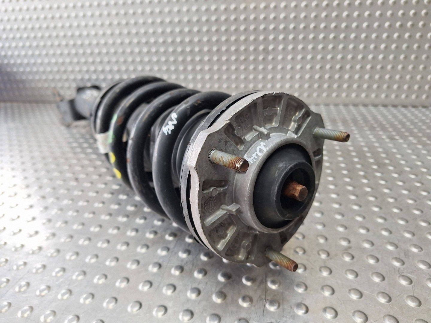 shock absorber left front ALFA ROMEO STELVIO 16- 50551258