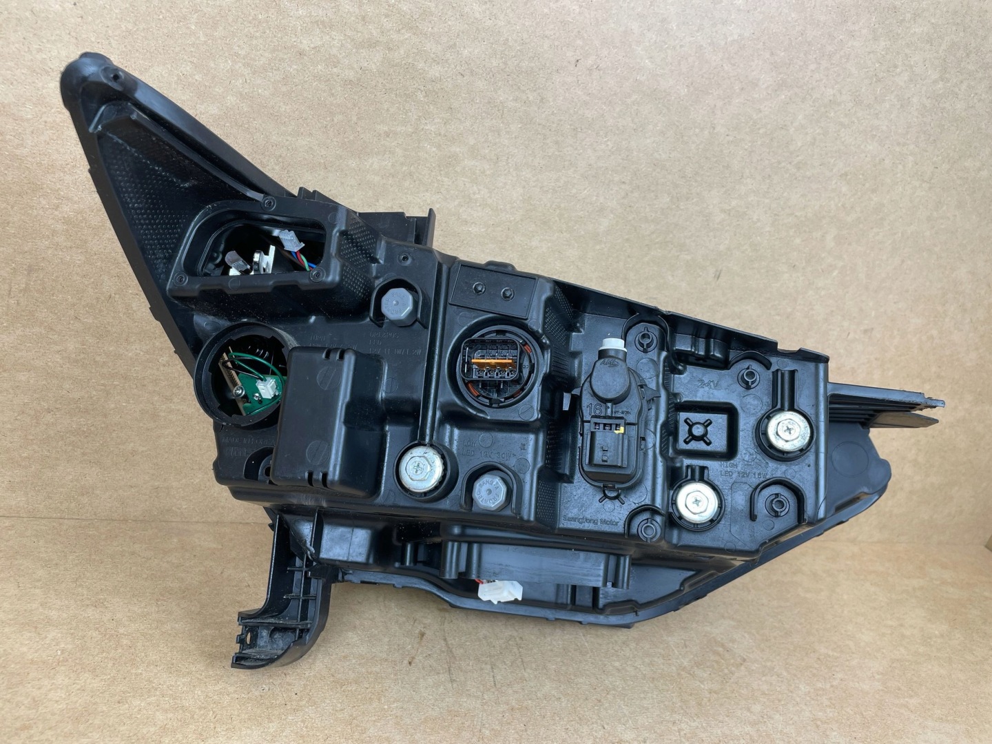 light right front right front SSANGYONG KORANDO IV 4 FULL LED 2019- 8310
