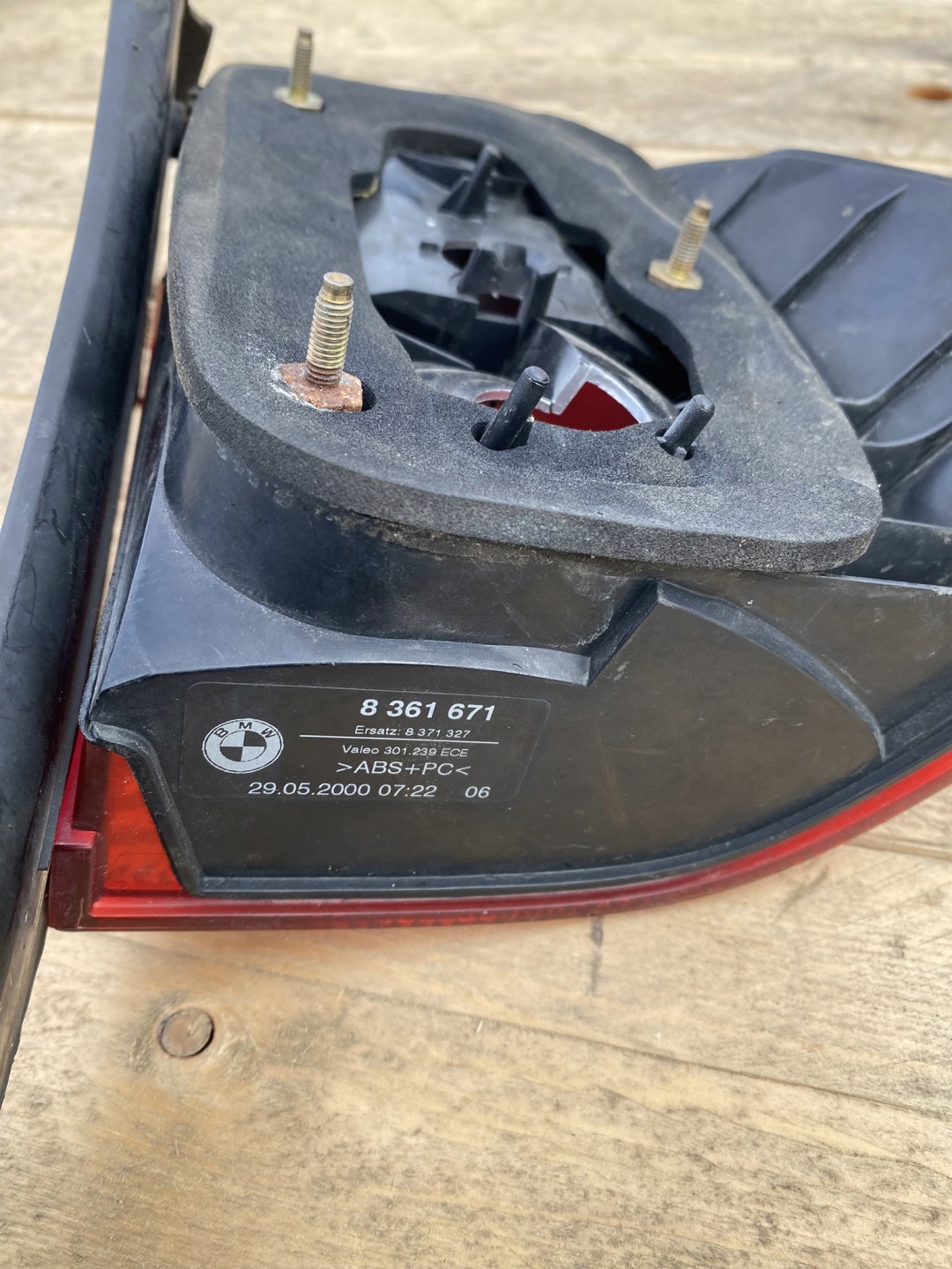 light left rear left rear part W fender BMW 5 E39 KOMBI 8361671