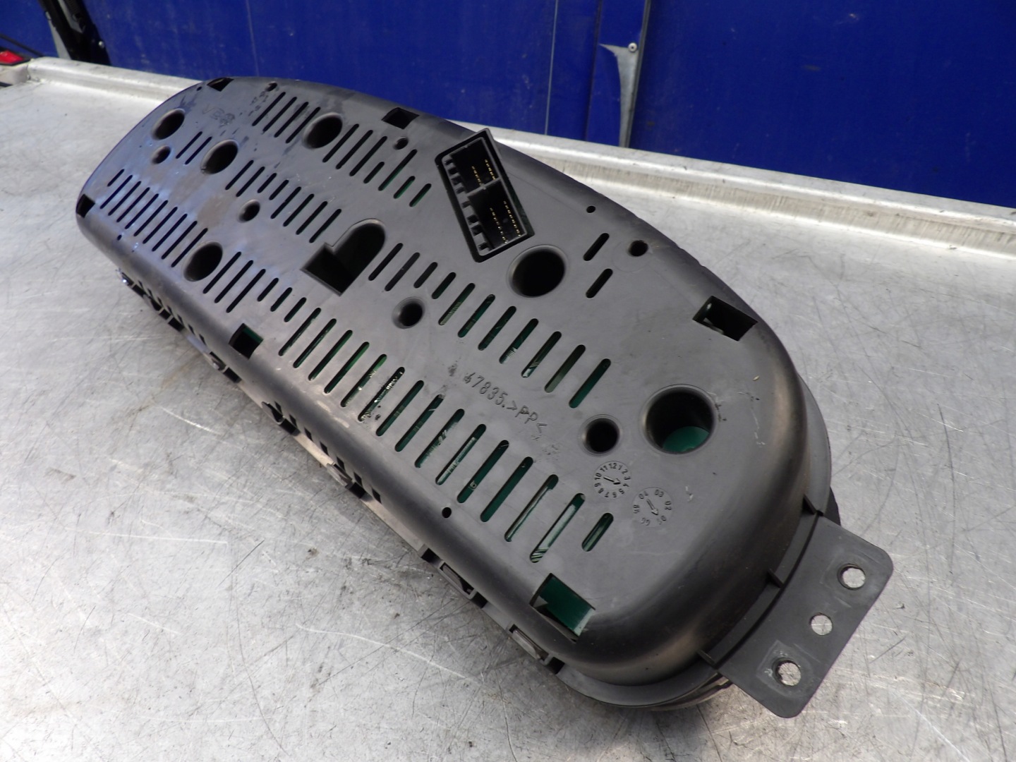 dials Hyundai Elantra III 94013-2D241 AA08DCT01