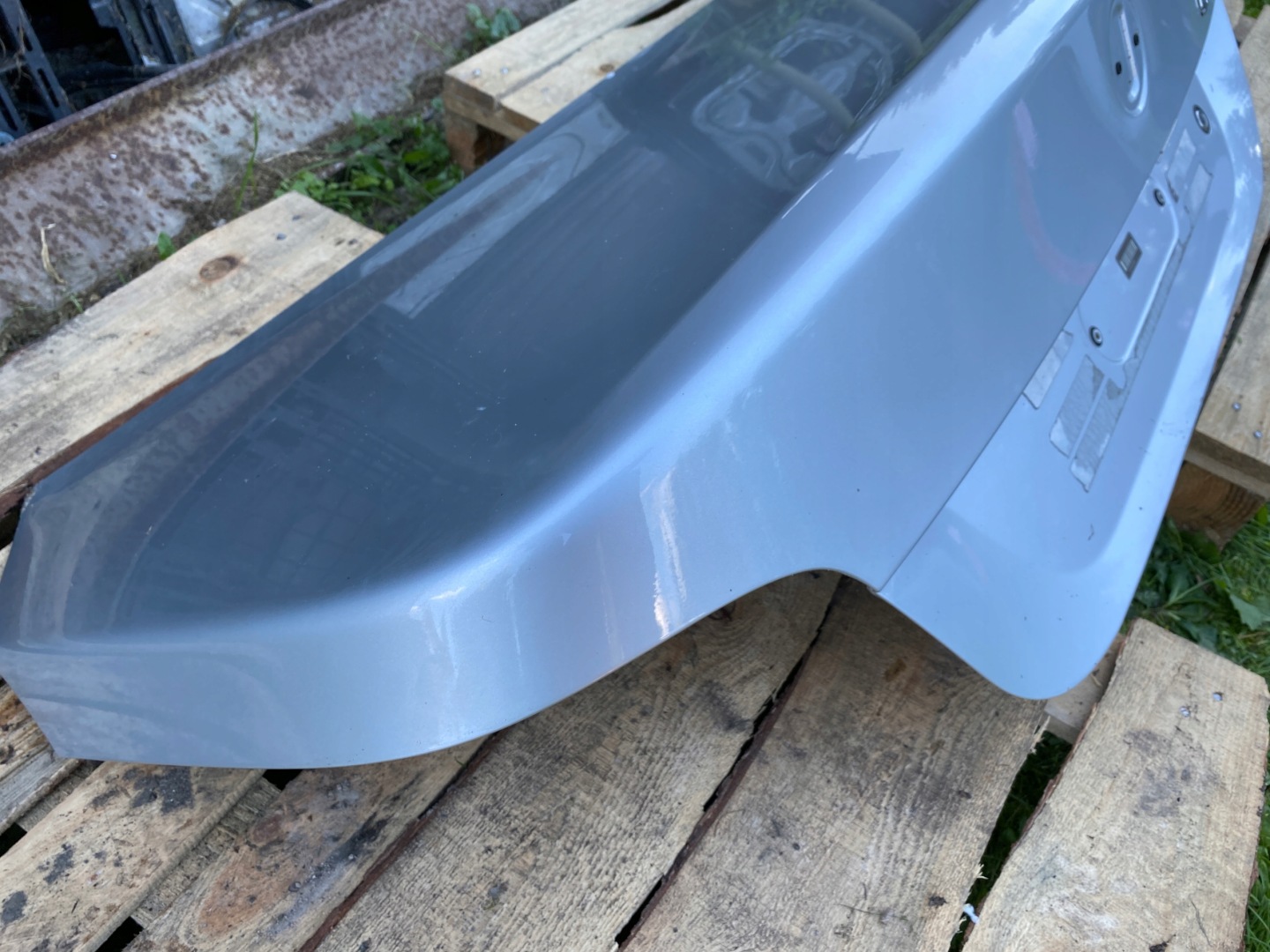 kapota kufru BMW E60 TITANSILVER