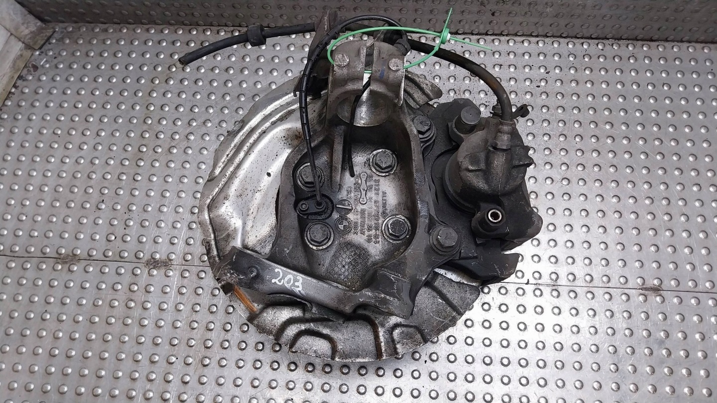 otoč čapu strmeň pravý predok 6773210 BMW E90 E91 E92 E93 E81 E82 E87