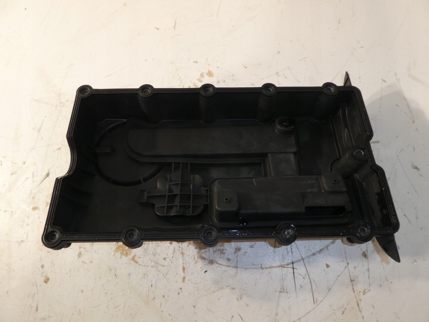 AUDI VW ABDECKUNG DER VENTILE 03G103469