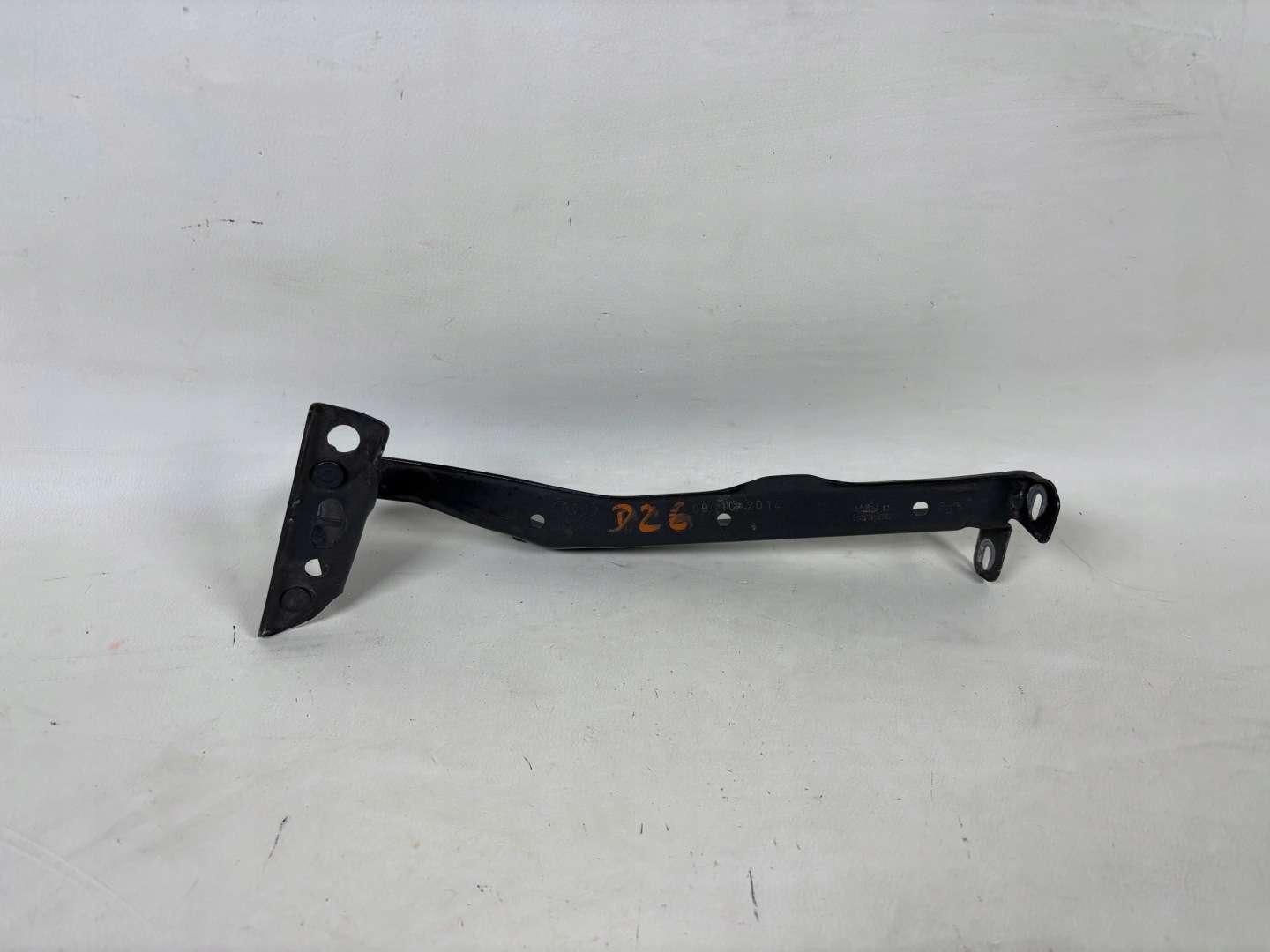 Audi A4 Support plaque Poignée Aile 8K0821135