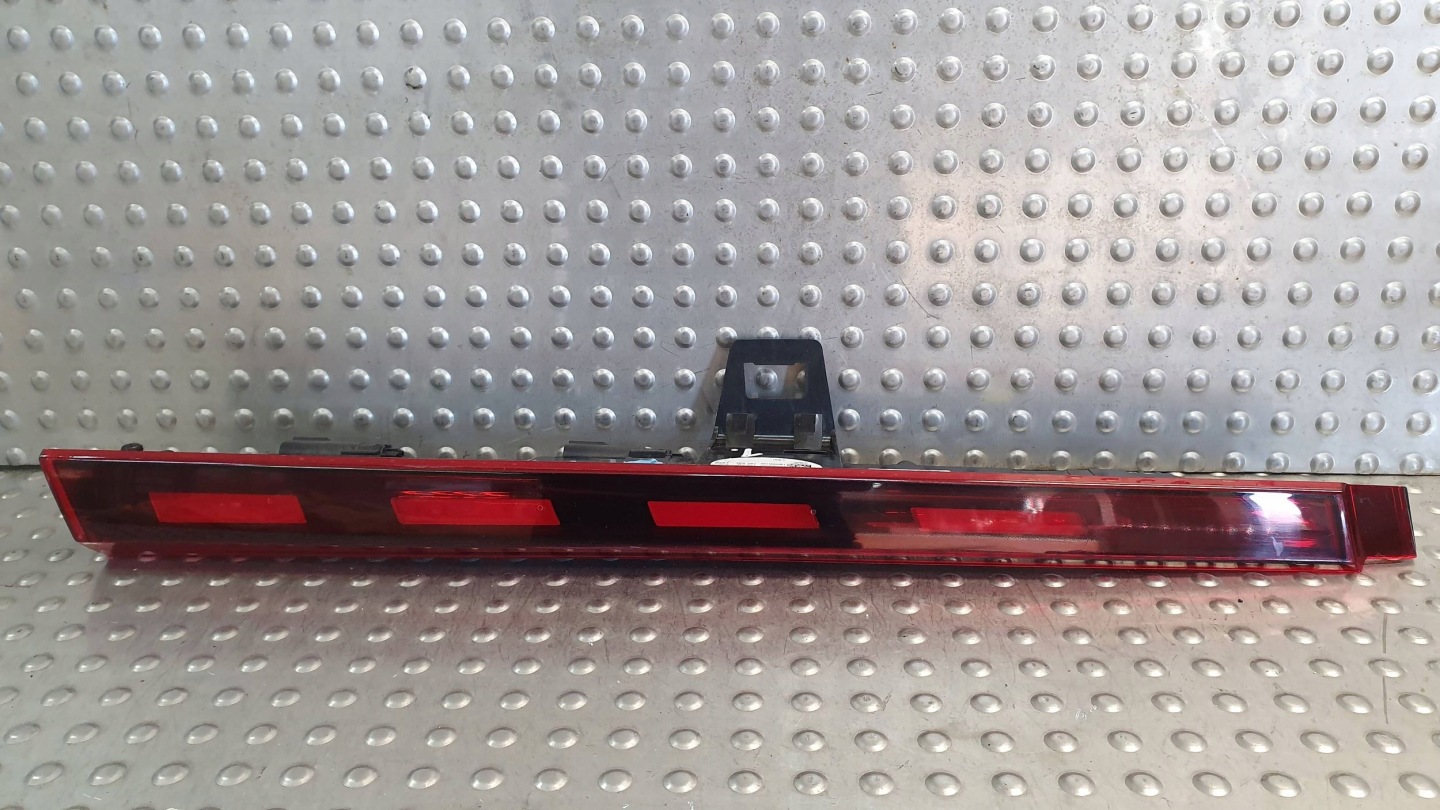 light rear part right VOLVO C40 21- 32133821