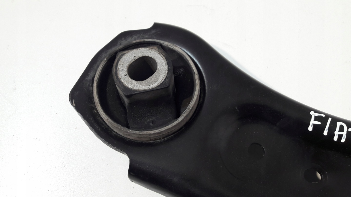 FIAT 500 X 2017R arm left front