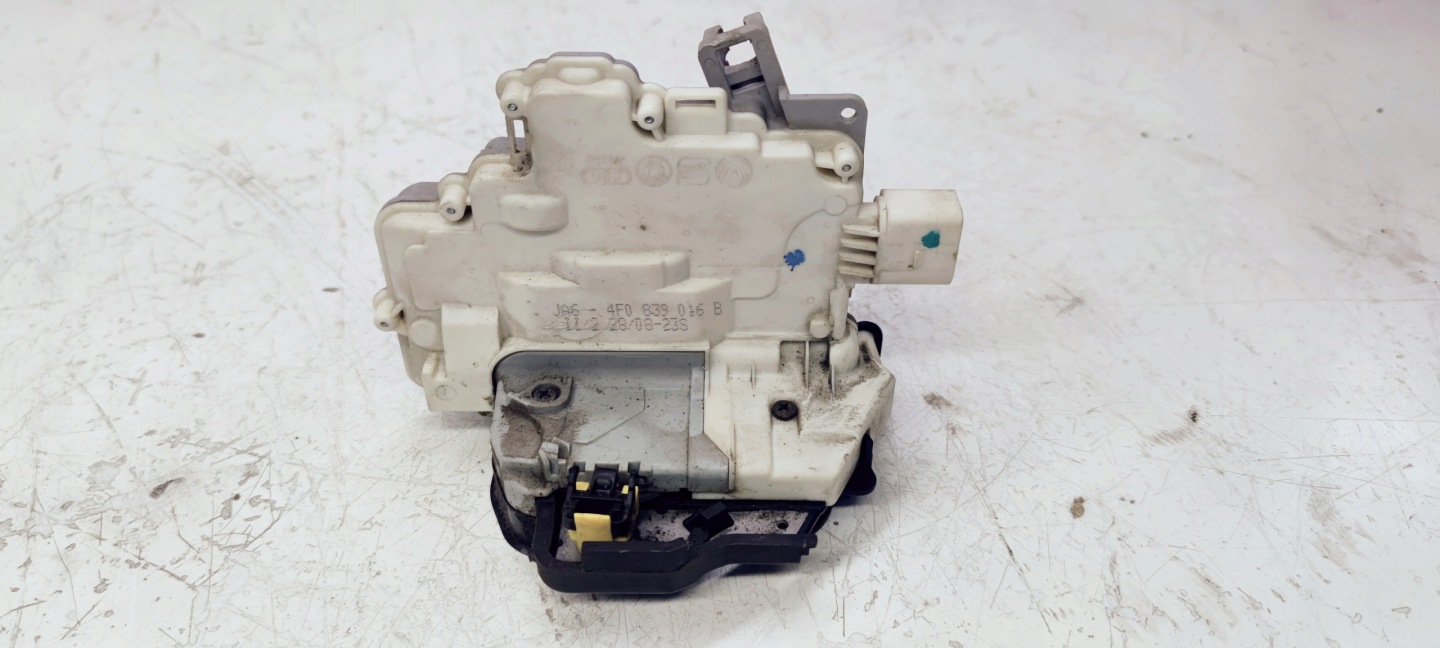 lock door right rear part AUDI A3 A6 4F0839016B 7 PIN