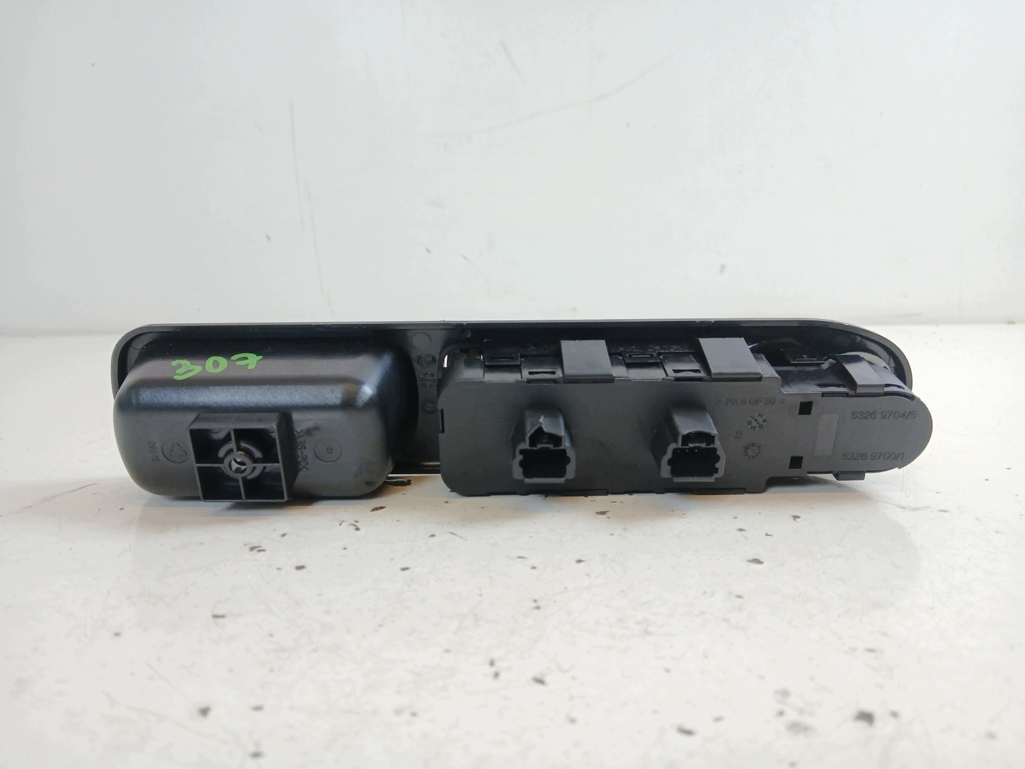 PEUGEOT 307 PANEL okna levý předek 53269704