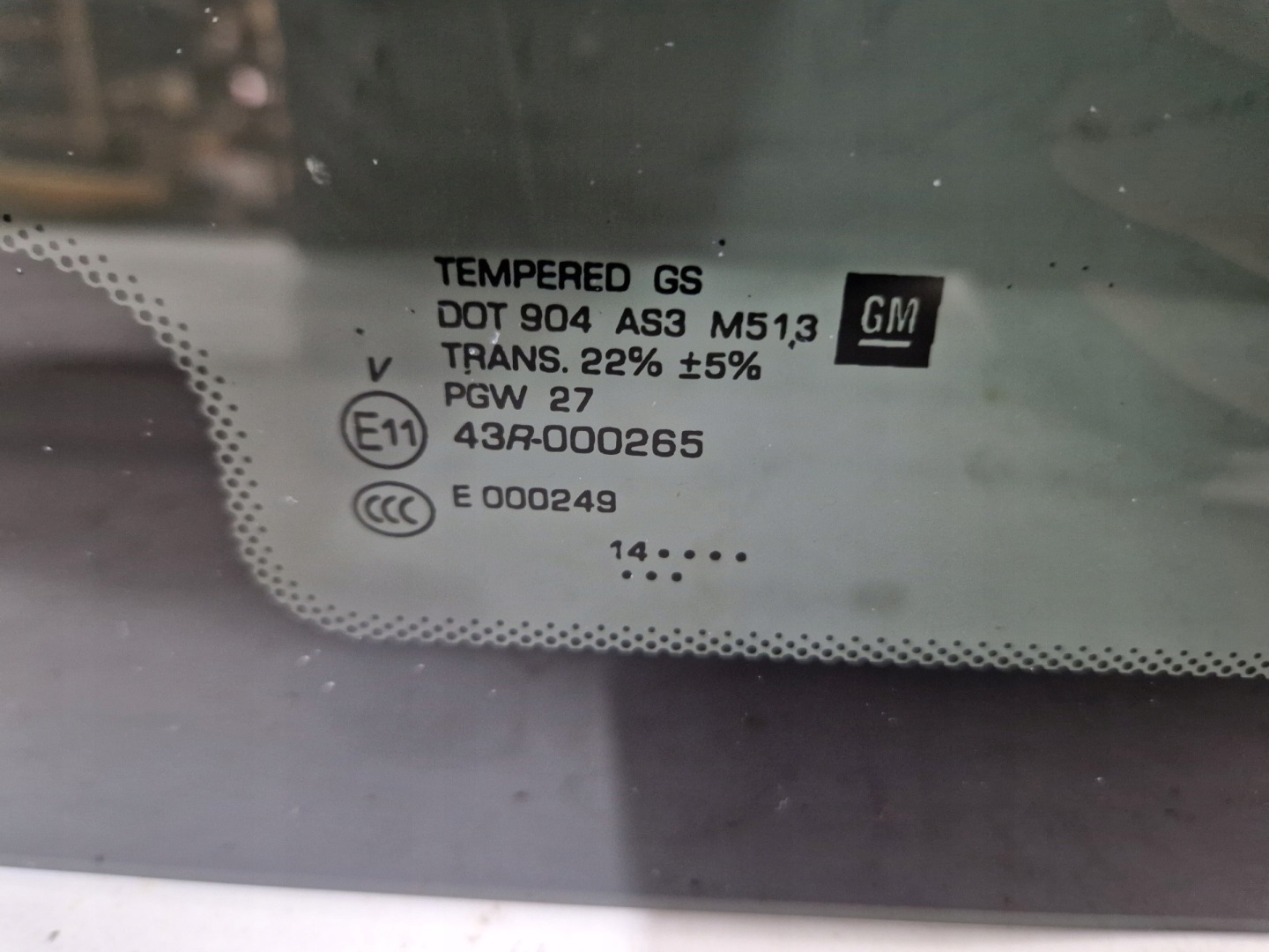 CADILLAC ESCALADE IV ESV 2014 - right window bodywork