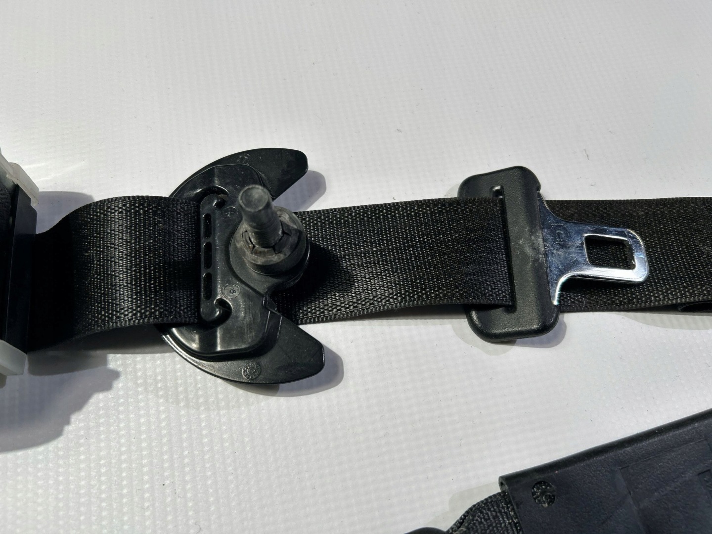 Gurten Sicherheits trzeciego rzedu links Dodge Durango 2014- 2018