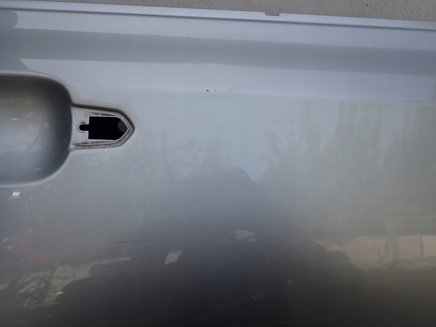 door right rear. right rear part CADILLAC XT4 2018-2025R