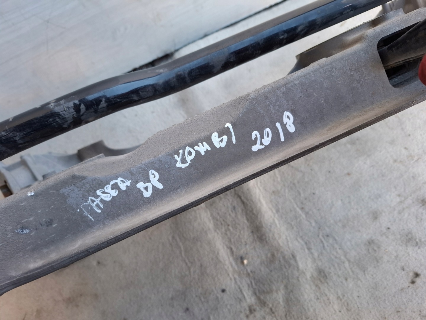 subframe axle beam axle beam TRAWERS front front VW PASSAT B8 18r 3Q0199369E