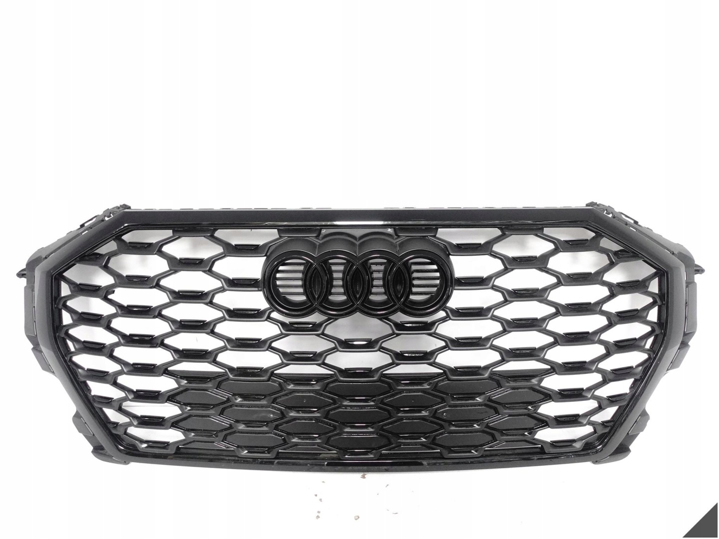 AUDI Q3 II F3 83F S-LINE 18- grill grille grid intake W bumper front