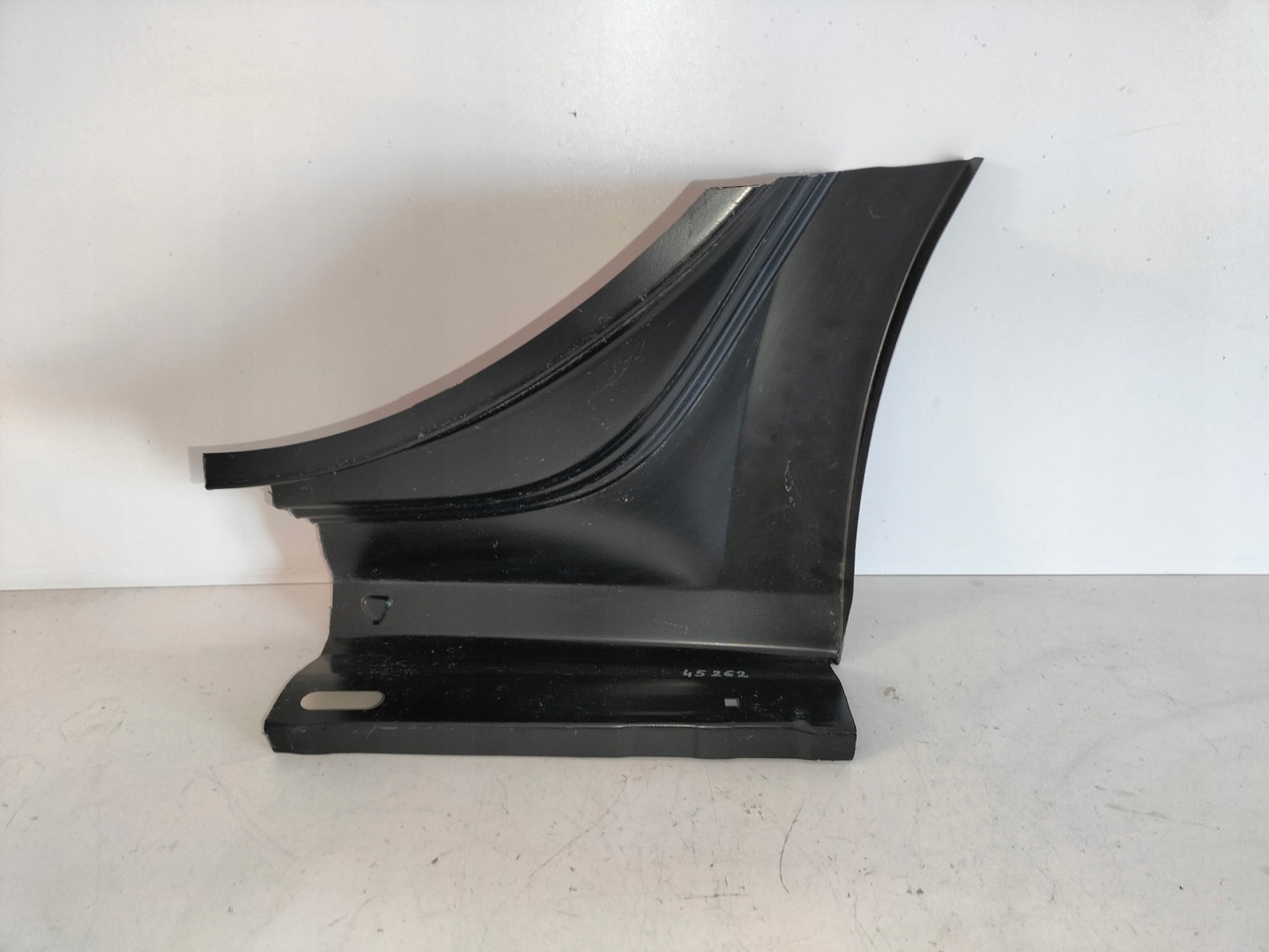 threshold side zejscie rear part right SKODA OCTAVIA 4 IV 19