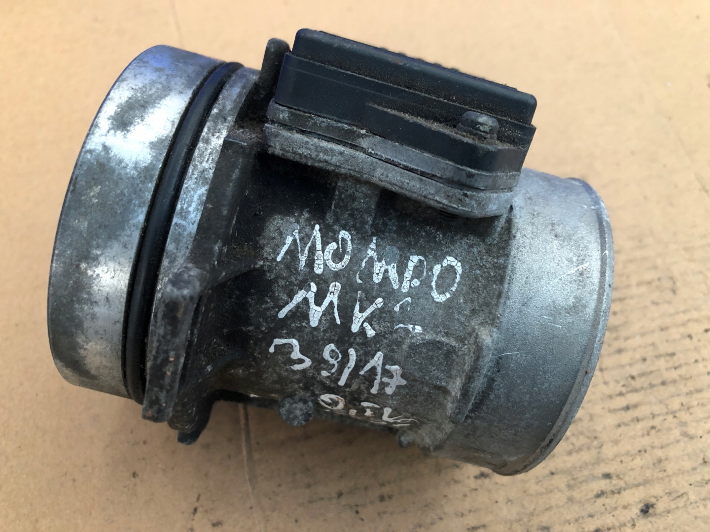 flow meter Ford Mondeo 1.6B 93BB-12B579-BA